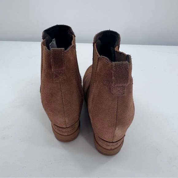 Sorel Joan of Arctic Wedge II Chelsea Bootie Suede Tan Boot Size 7.5 - Picture 8 of 11
